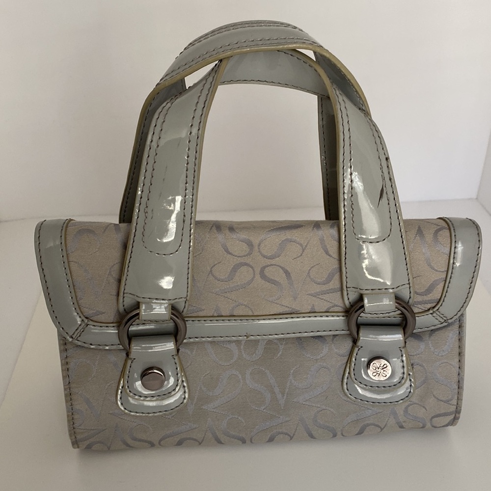 Vera Wang purse